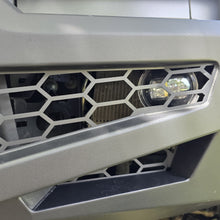 Load image into Gallery viewer, New Defender Offroad Animal Toro Bullbar - Full Hoop