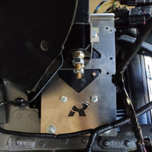 Load image into Gallery viewer, New Defender Reul Hidden Winch Mount