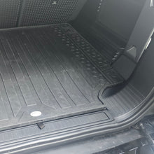 Load image into Gallery viewer, New Defender Loadspace Rubber Mat (Genuine JLR)