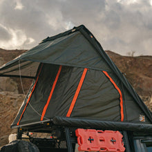 Load image into Gallery viewer, New Defender PackOut Rooftop Tent