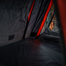 Load image into Gallery viewer, New Defender PackOut Rooftop Tent