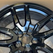 Load image into Gallery viewer, New Defender Tuffant 20" Kakadu