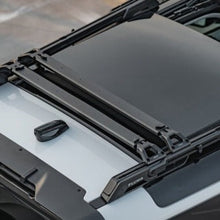 Load image into Gallery viewer, new defender 90 plumb roofrack