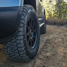 Load image into Gallery viewer, New Defender Tuffant 18" Kimberly Satin Black