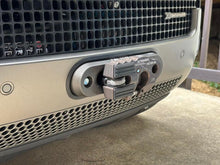 Load image into Gallery viewer, New Defender Reul Hidden Winch Mount