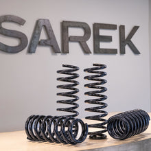 Load image into Gallery viewer, Sarek New Defender 2 inch Coil Lift