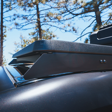 Load image into Gallery viewer, New Defender Leitner ACS Slimline Platform Roof Rack