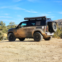 Load image into Gallery viewer, New Defender Tailgate Rack