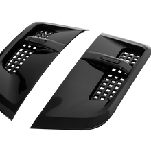 Load image into Gallery viewer, New Defender Urban Side Vent Kit