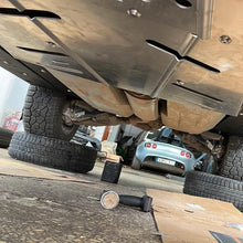 Load image into Gallery viewer, Tuffant New Defender 110/130 Underbody Armour