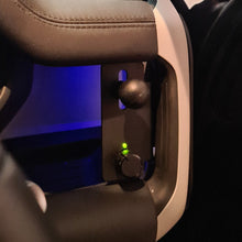 Load image into Gallery viewer, New Defender multi function phone and switch mount