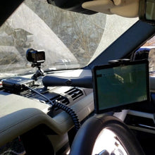 Load image into Gallery viewer, New Defender Dash Centre Molle Plate Mount