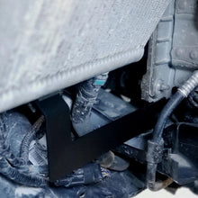 Load image into Gallery viewer, New Defender Cooler Tilting & Lift Brackets Kit