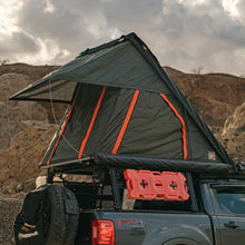 Load image into Gallery viewer, New Defender PackOut Rooftop Tent
