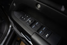 Load image into Gallery viewer, DSENDR P525 - New Defender Mods - Special Vehicle (Price in description)
