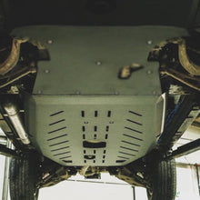 Load image into Gallery viewer, New Defender Extreme Central Underbody Protection

