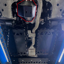 Load image into Gallery viewer, New Defender Rear Diff Guard
