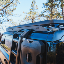 Load image into Gallery viewer, New Defender Leitner ACS Slimline Platform Roof Rack
