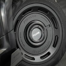 Load image into Gallery viewer, New Defender Plumb Forged 20-22" Wheels
