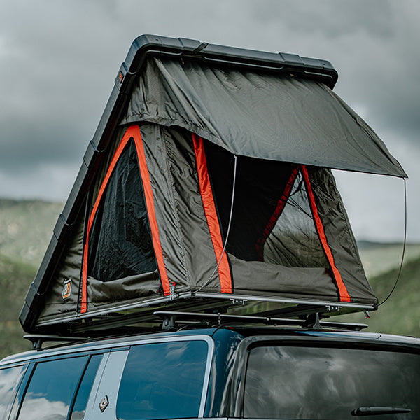 New Defender Rugged Rooftop Tent
